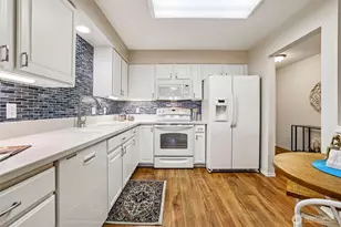 22535 SE Highland Cir, Issaquah, WA 98029 - Photo 17