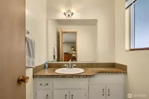 12820 SE 172nd St, Renton, WA 98058 - Photo 19