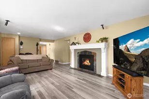 12820 SE 172nd St, Renton, WA 98058 - Photo 7
