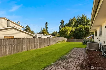 12820 SE 172nd Street, Renton, WA 98058 - Photo 35