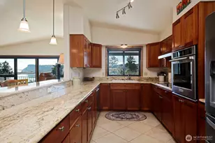 5880 Captain Vancouver Dr, Langley, WA 98260 - Photo 21