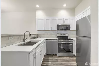 1800 NE 40th Street #F3, Renton, WA 98056 - Photo 5