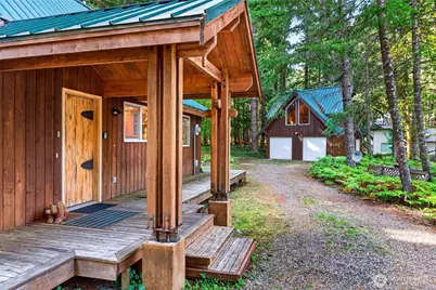 62213 Aspen Way E, Greenwater, WA 98022 - Photo 3