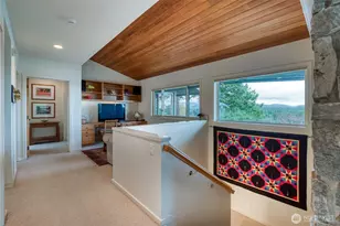 573 Harbor View Ln, Orcas Island, WA 98243 - Photo 15