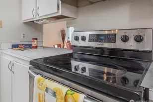 4805 180th St SW, Lynnwood, WA 98037 - Photo 7