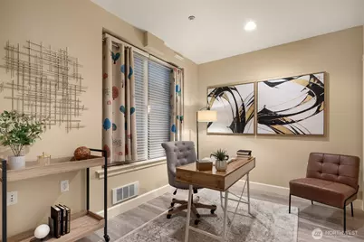 10047 Main Street #305, Bellevue, WA 98004 - Photo 11