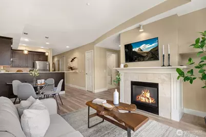 10047 Main Street #305, Bellevue, WA 98004 - Photo 13