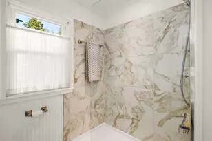4312 W Ruffner St, Seattle, WA 98199 - Photo 15