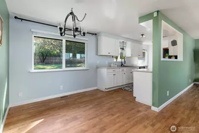 324 NE Queets Street, Oak Harbor, WA 98277 - Photo 13