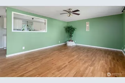 324 NE Queets Street, Oak Harbor, WA 98277 - Photo 9