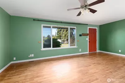 324 NE Queets Street, Oak Harbor, WA 98277 - Photo 3