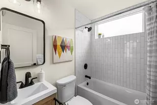 8126 17th Ave SW, Seattle, WA 98106 - Photo 13