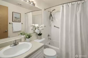 23339 Cedar Way, Mountlake Terrace, WA 98043 - Photo 17