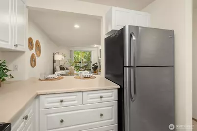 23339 Cedar Way #A-204, Mountlake Terrace, WA 98043 - Photo 5