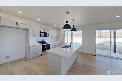 165 Country Cottage Lane, Malaga, WA 98828 - Photo 5