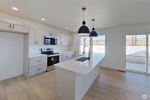 165 Country Cottage Ln, Malaga, WA 98828 - Photo 5