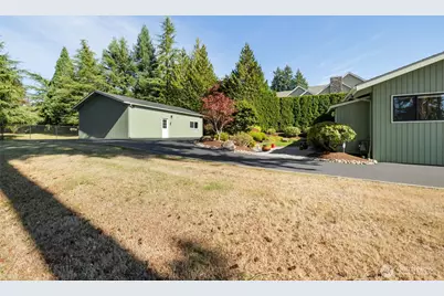 9001 Warren Drive NW, Gig Harbor, WA 98335 - Photo 37