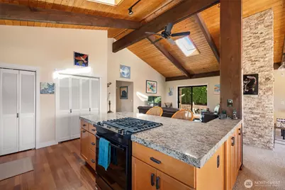 9001 Warren Drive NW, Gig Harbor, WA 98335 - Photo 7