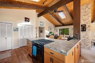 9001 Warren Dr NW, Gig Harbor, WA 98335 - Photo 7