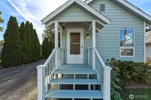 126 SE 3rd Ave, Milton-Freewater, OR 97862 - Photo 3