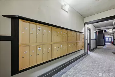 7 Harrison Street #2, Seattle, WA 98109 - Photo 17