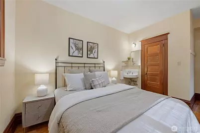 7 Harrison Street #2, Seattle, WA 98109 - Photo 11