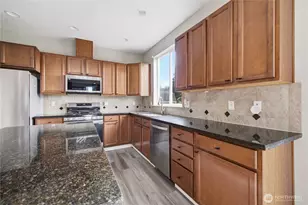 8306 237th St E, Graham, WA 98338 - Photo 11