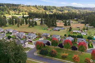 8306 237th St E, Graham, WA 98338 - Photo 33
