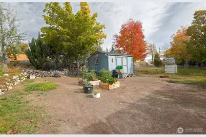 26 W Cherry Avenue, Omak, WA 98841 - Photo 21