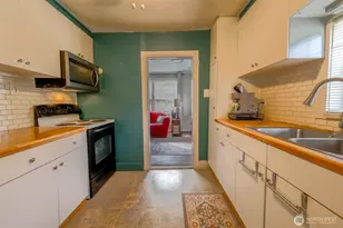 26 W Cherry Ave, Omak, WA 98841 - Photo 7