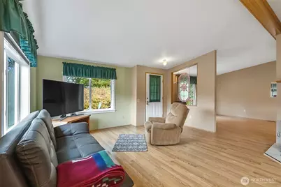12500 NE 197th Court, Bothell, WA 98011 - Photo 9