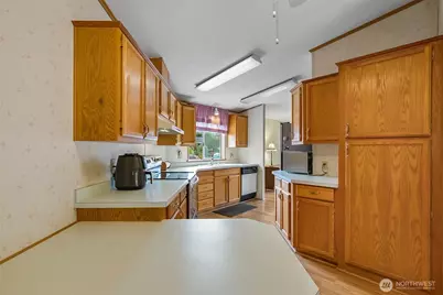 12500 NE 197th Court, Bothell, WA 98011 - Photo 13