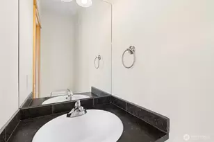 2520 Jefferson Ave, Tacoma, WA 98402 - Photo 17