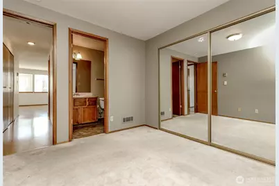 731 N 94th Street #8, Seattle, WA 98103 - Photo 31