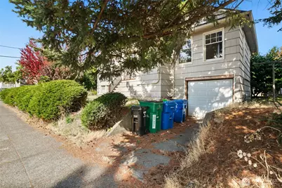 4302 Francis Avenue N, Seattle, WA 98103 - Photo 23