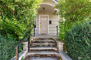 4302 Francis Ave N, Seattle, WA 98103 - Photo 3