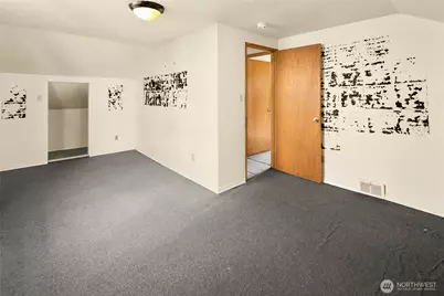 4302 Francis Avenue N, Seattle, WA 98103 - Photo 19