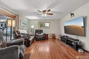 1405 NE 12th St, Battle Ground, WA 98604 - Photo 7