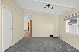 10628 60th St Ct E, Puyallup, WA 98372 - Photo 17
