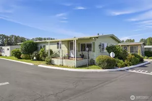 10628 60th St Ct E, Puyallup, WA 98372 - Photo 1