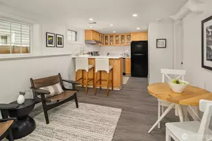 5108 Woodlawn Ave N, Seattle, WA 98103 - Photo 29