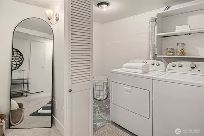 5108 Woodlawn Avenue N, Seattle, WA 98103 - Photo 35