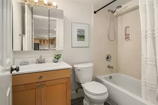 5108 Woodlawn Ave N, Seattle, WA 98103 - Photo 33