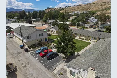 315 W Gibson Avenue, Chelan, WA 98816 - Photo 17