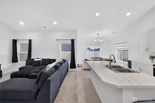 704 Regina Pl, Grandview, WA 98930 - Photo 11