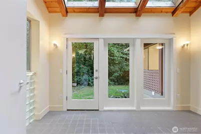 14329 Komedal Road NE, Bainbridge Island, WA 98110 - Photo 5