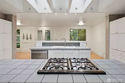 14329 Komedal Road NE, Bainbridge Island, WA 98110 - Photo 13
