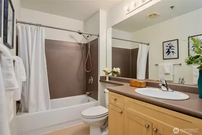 2717 Western Avenue #8014, Seattle, WA 98121 - Photo 19
