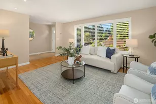 12943 NE 131st St, Kirkland, WA 98034 - Photo 3