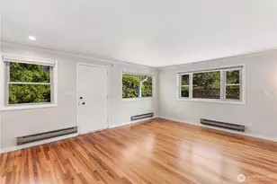 18709 Ballinger Way NE, Lake Forest Park, WA 98155 - Photo 9